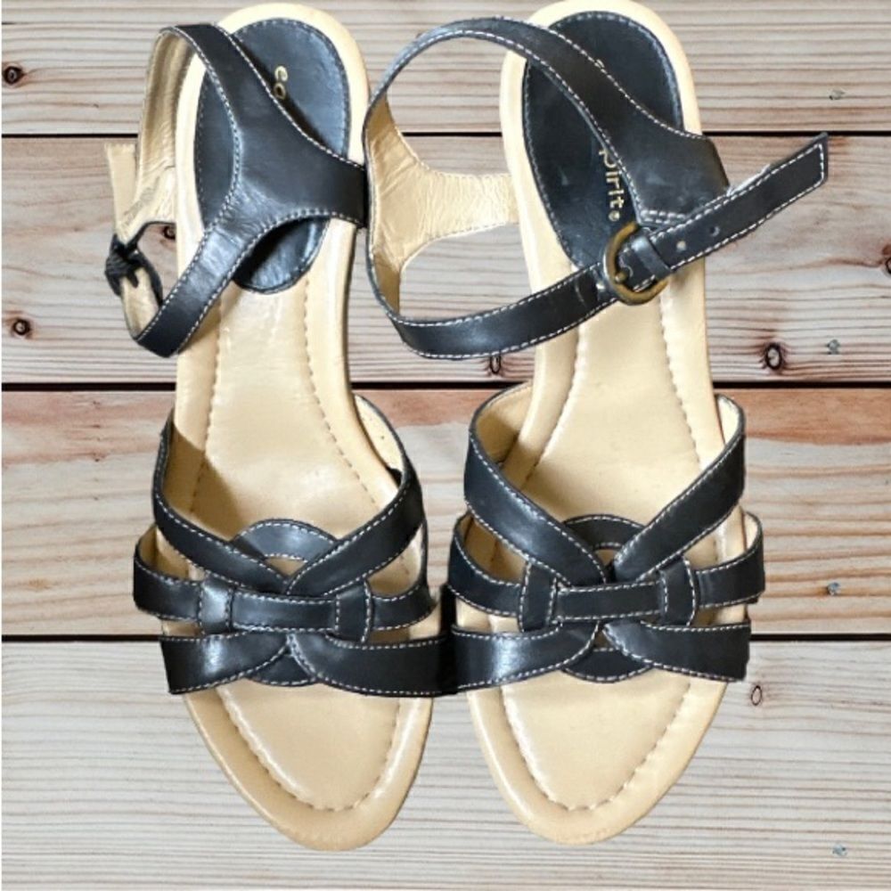 Easy Spirit Sunburst Sandals Size 7.5 Black